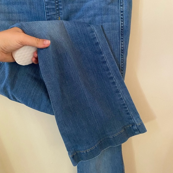 Spanx Ocean Flare Jeans Vintage Indigo Wash Size Small - Picture 11 of 11